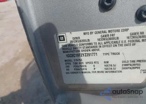 2000 Chevrolet Silverado 1500 Ls z USA, uszkodzony, nr VIN 1GCEC19T2YZ291771